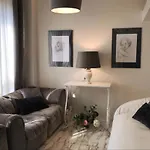 Appartamento In Affitto Milano Brera - Elegant Apartment In Brera