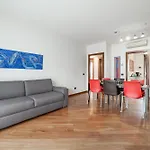 10 Minutes From Bocconi, Elegance And Comfort