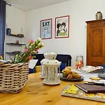 Appartamento Cimarosa J