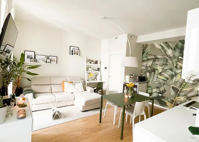 New Quiet And Design Apartment In The Heart Of Milan
