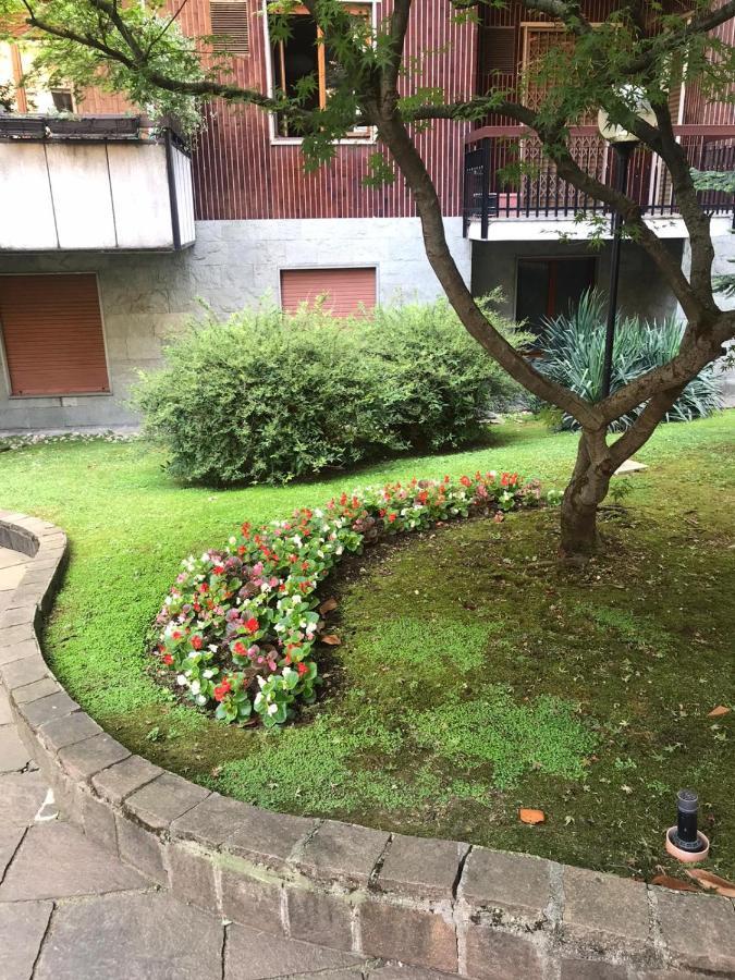 Emeraldway - Bellissimo In Zona Sempione-tre Torri Apartment *