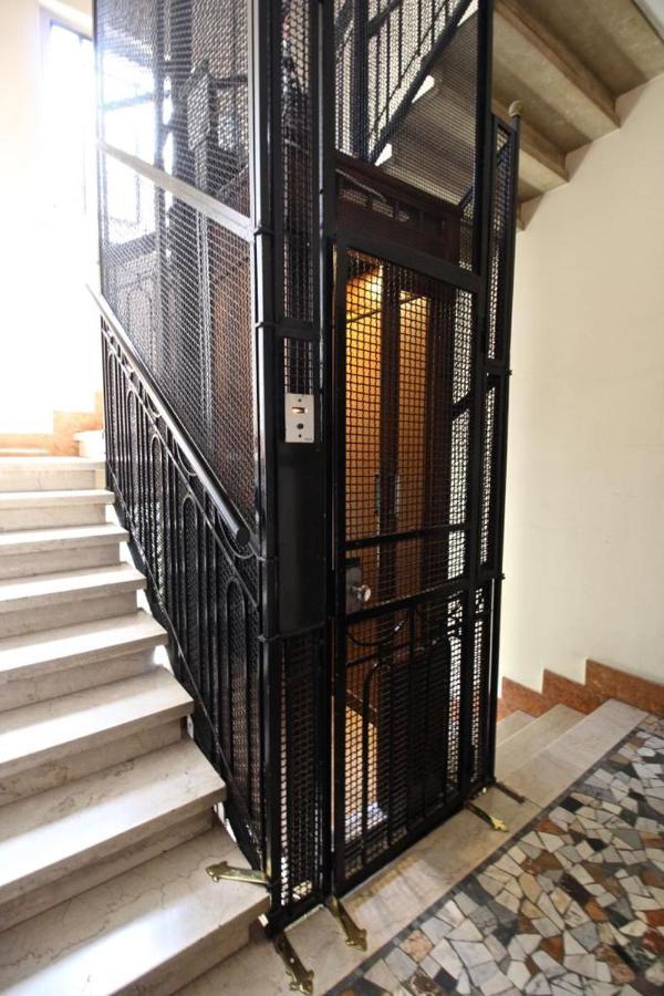 Appartement Lacaralele1 *