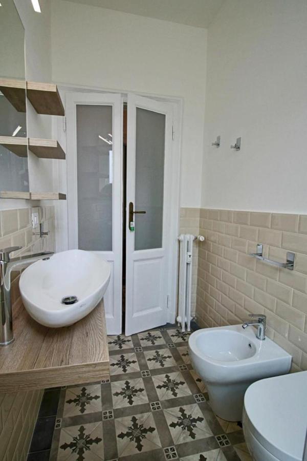 Appartement Lacaralele1 *