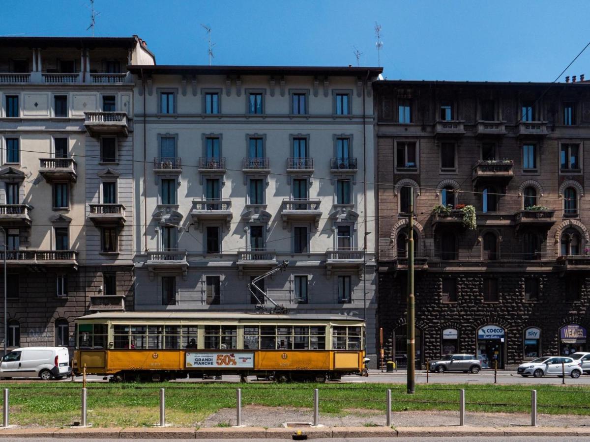 The Rent - Two Bedroom Near Sondrio Subway Apartment