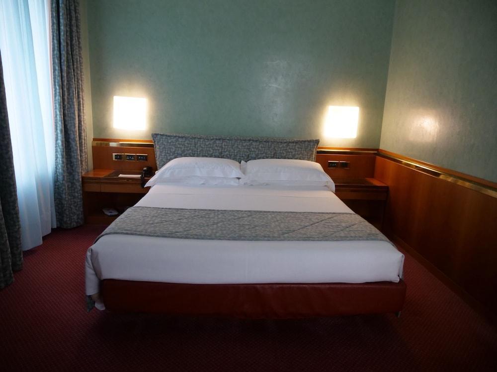 Michelangelo Hotel Milan