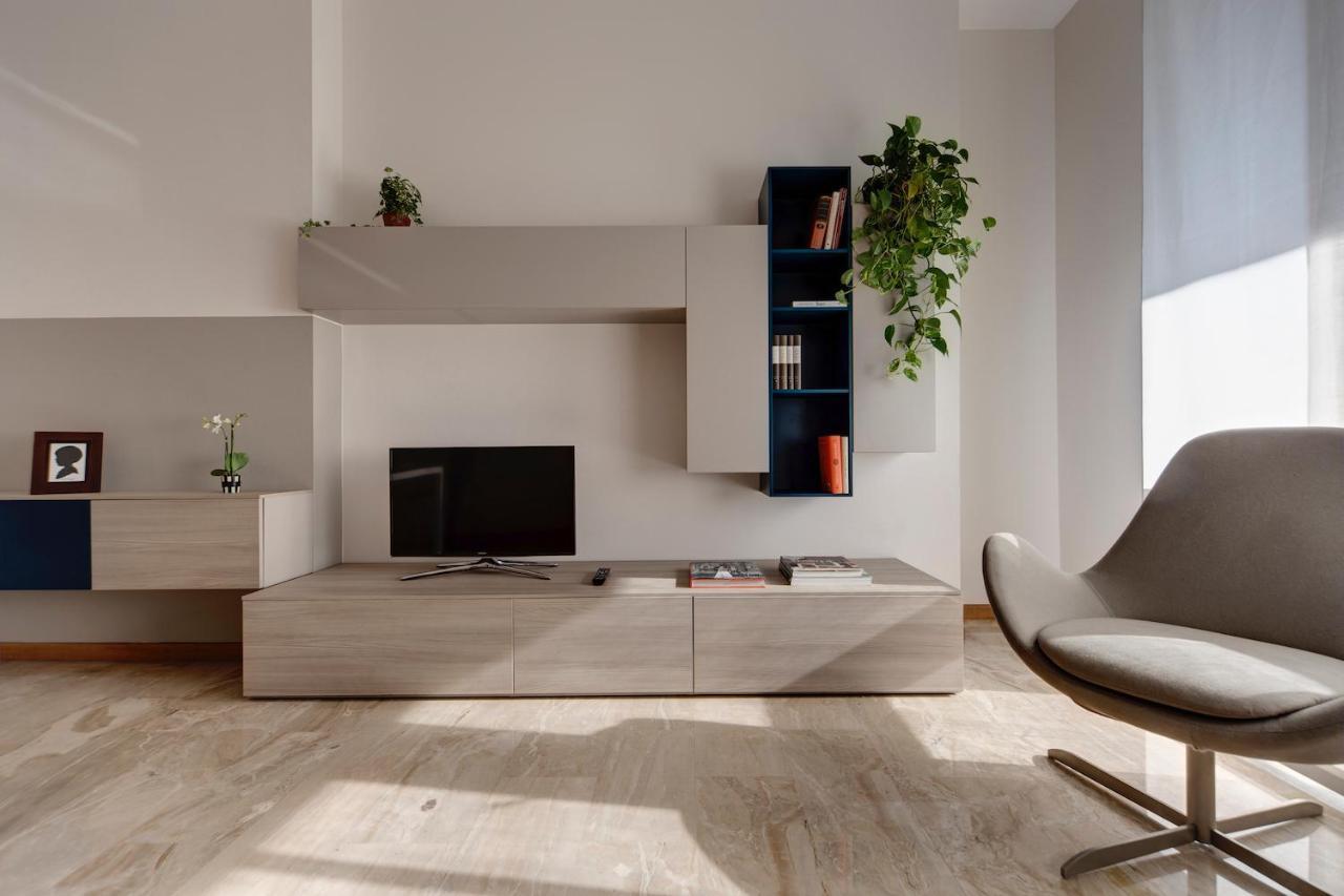 Contempora - Elvezia 8 - E21 * Milan