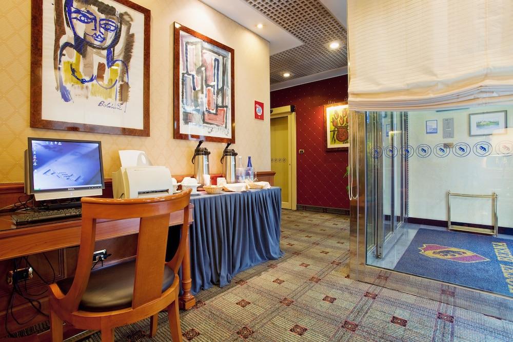 Berna Hotel 4*