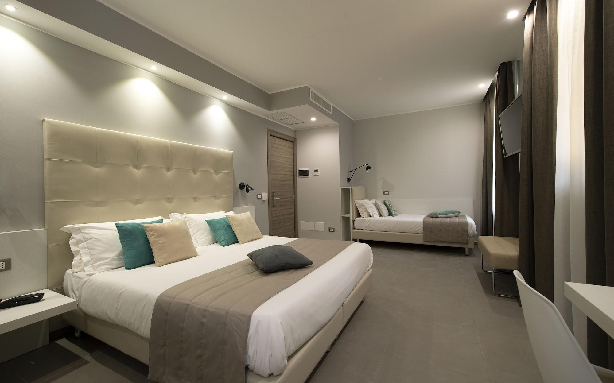 Hotel H21