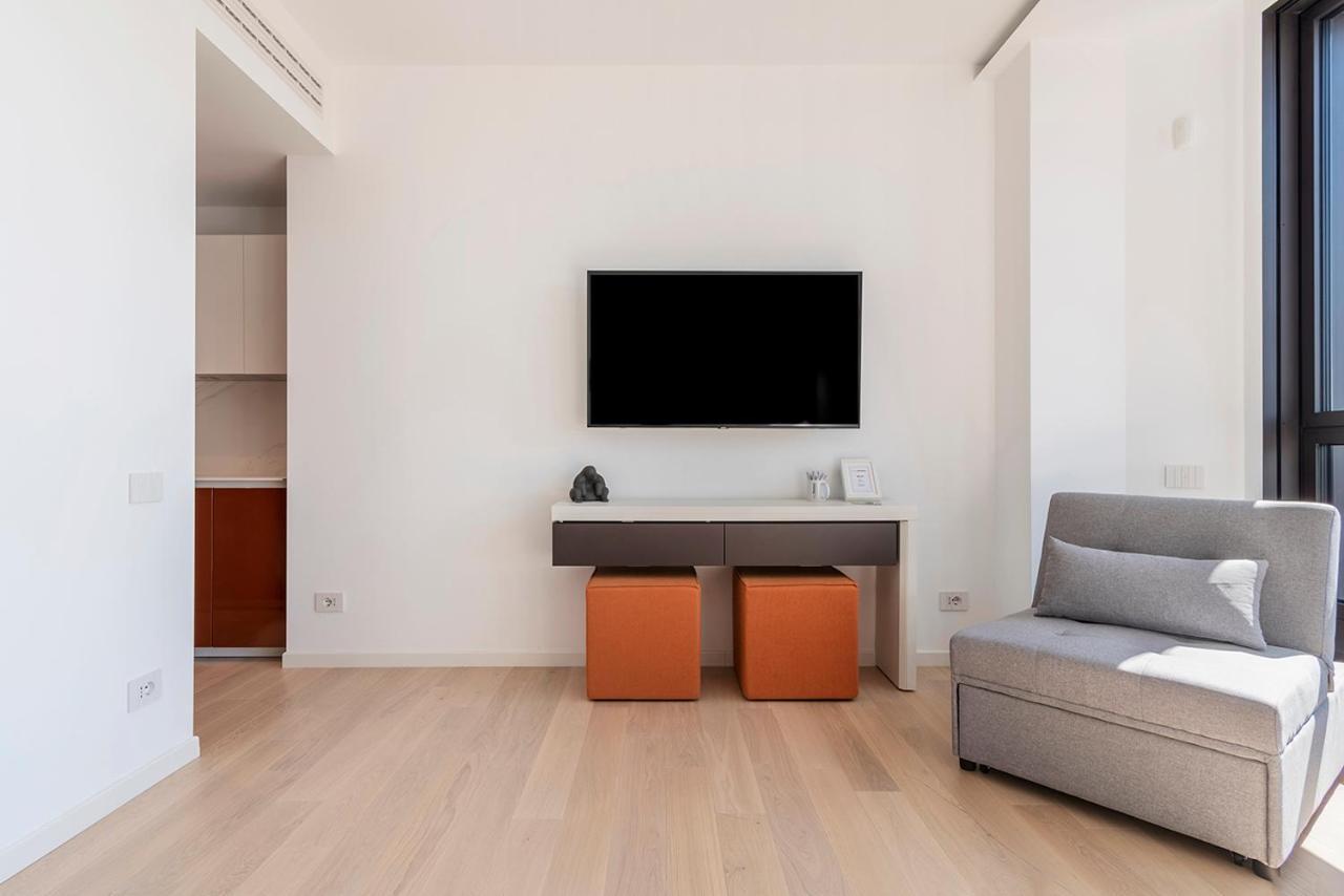 Easyhomes-central Tower Apartment Mailand