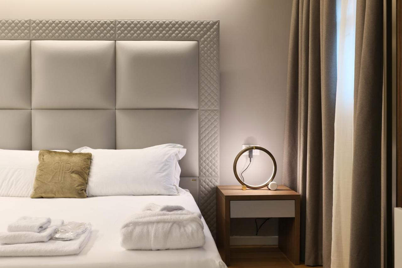 Prestige Boutique -piazza Duomo * Mailand