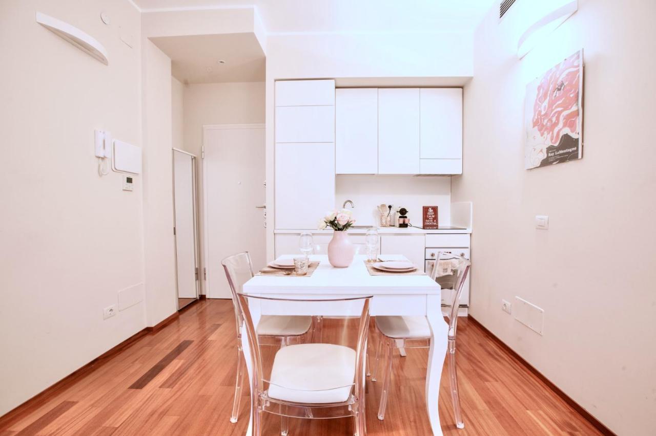 Easylife - Elegante Bilocale A Due Passi Dal Colorato Quartiere Di Porta Venezia