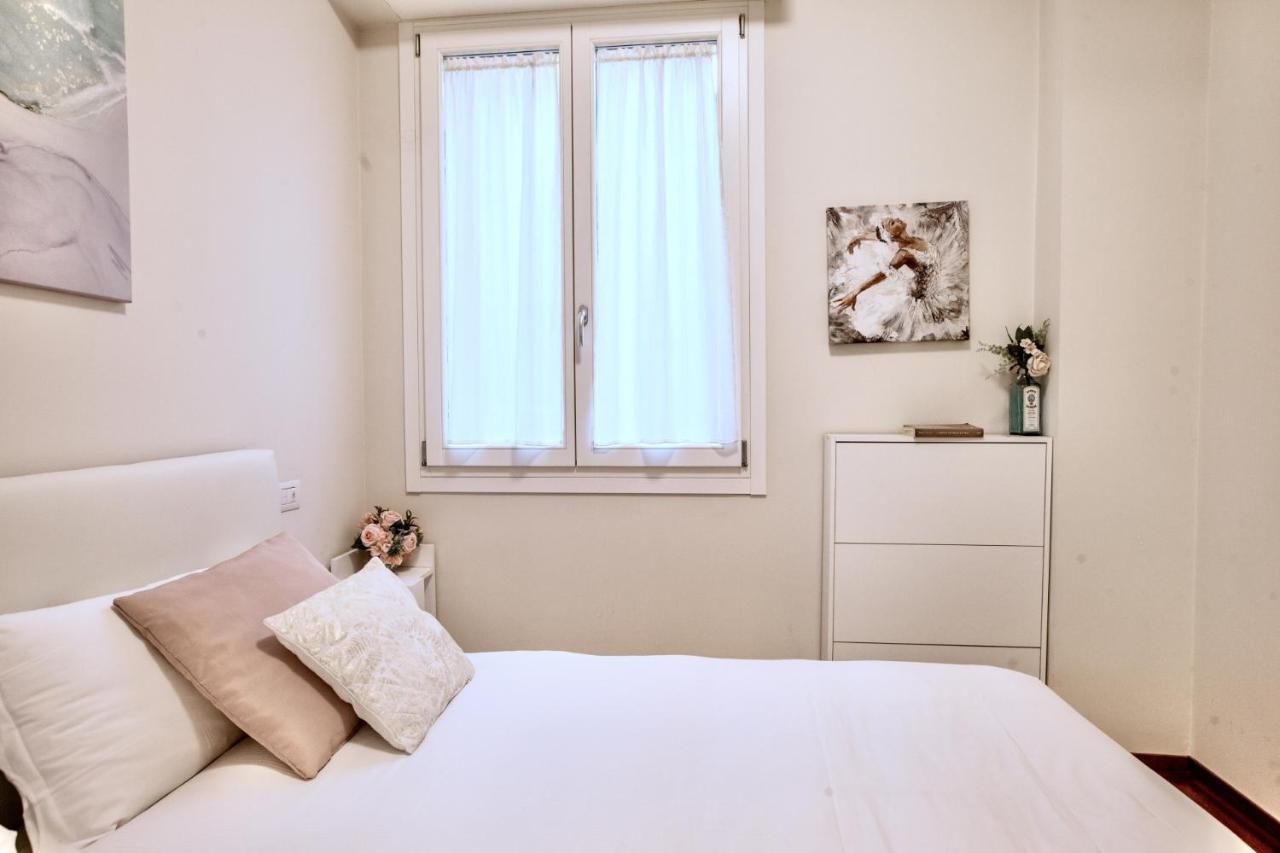 Easylife - Elegante Bilocale A Due Passi Dal Colorato Quartiere Di Porta Venezia * Milano