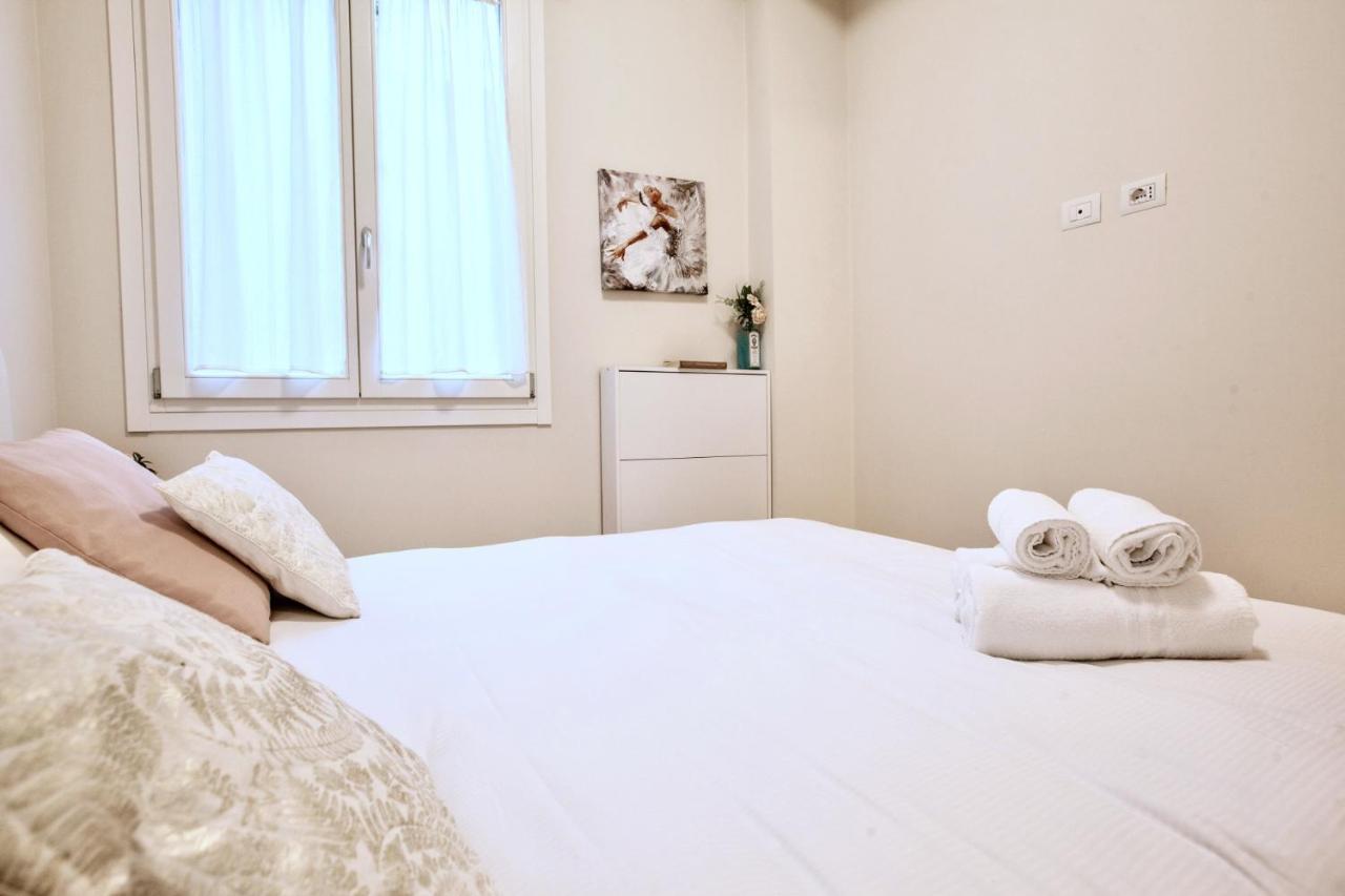 Easylife - Elegante Bilocale A Due Passi Dal Colorato Quartiere Di Porta Venezia Milano