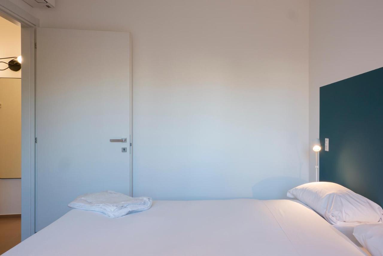 Appartamento Nuovo E Ampio Con Terrazzo - Via Depretis Milano