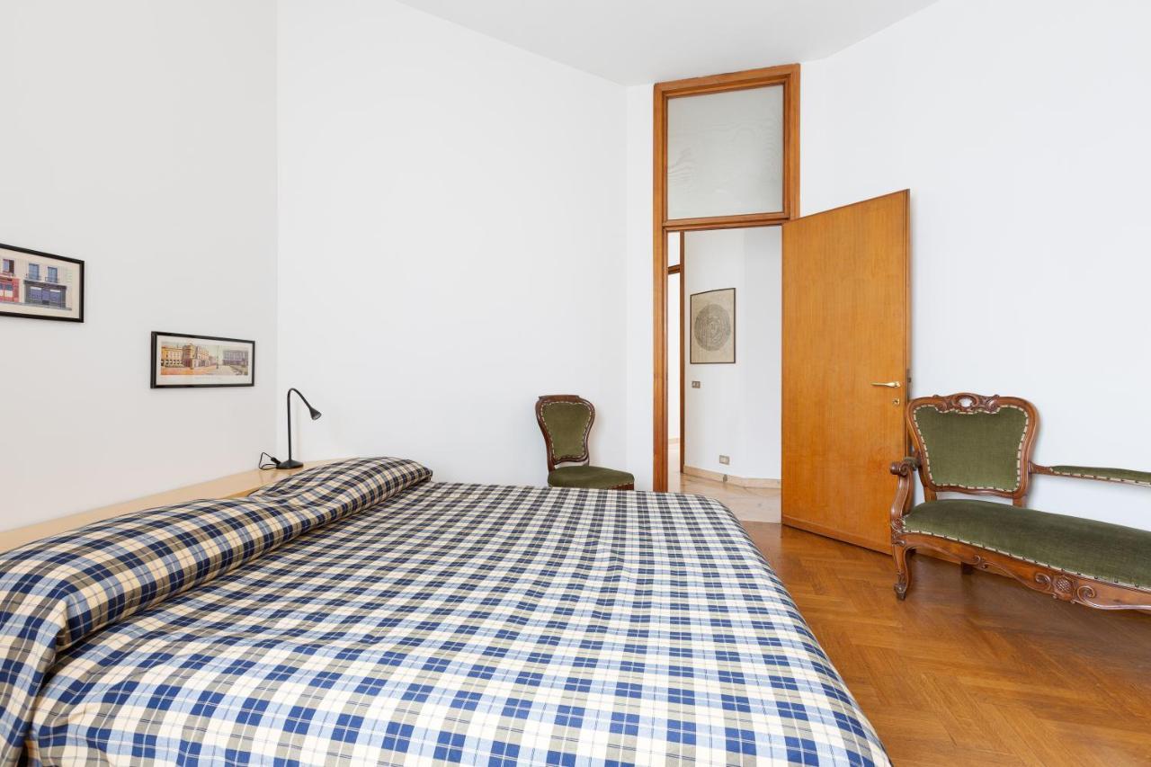 Ca' Stellini - Comoda Casa Indipendente Con Parcheggio Privato Villaer Milano