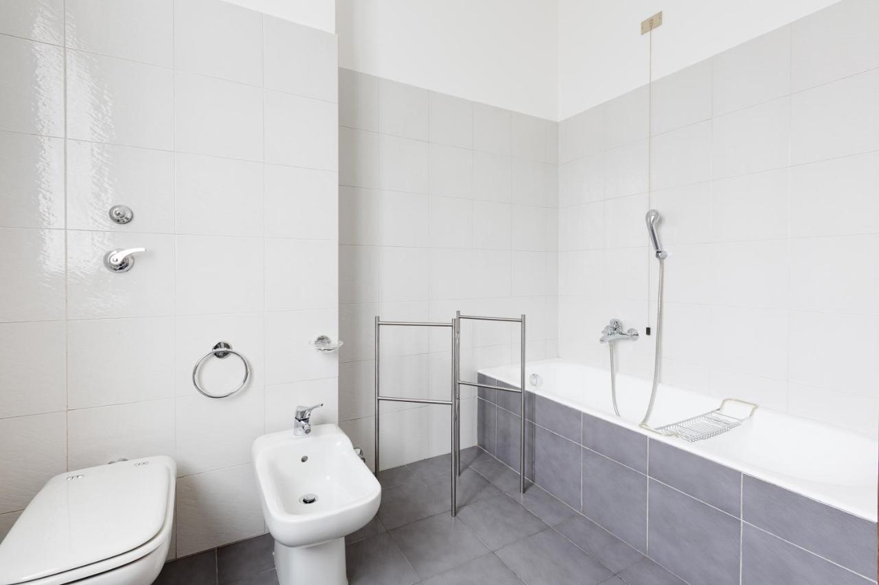 Ca' Stellini - Comoda Casa Indipendente Con Parcheggio Privato * Milano