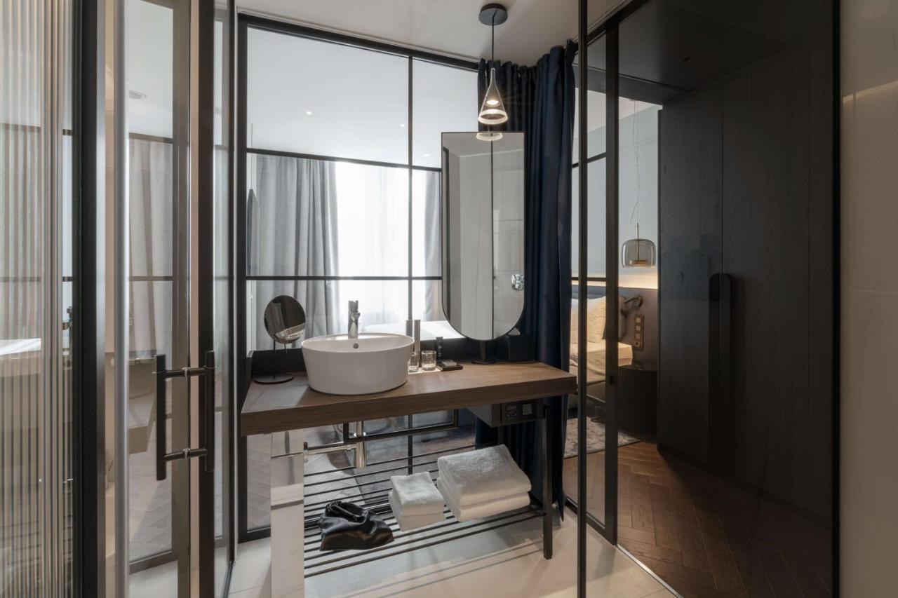 Radisson Collection Hotel, Santa Sofia 5*