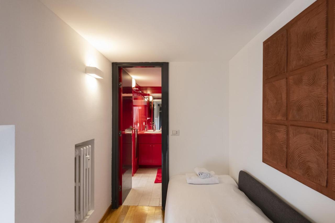 Easylife - Elegante Dimora A Due Passi Dal Duomo * Milano