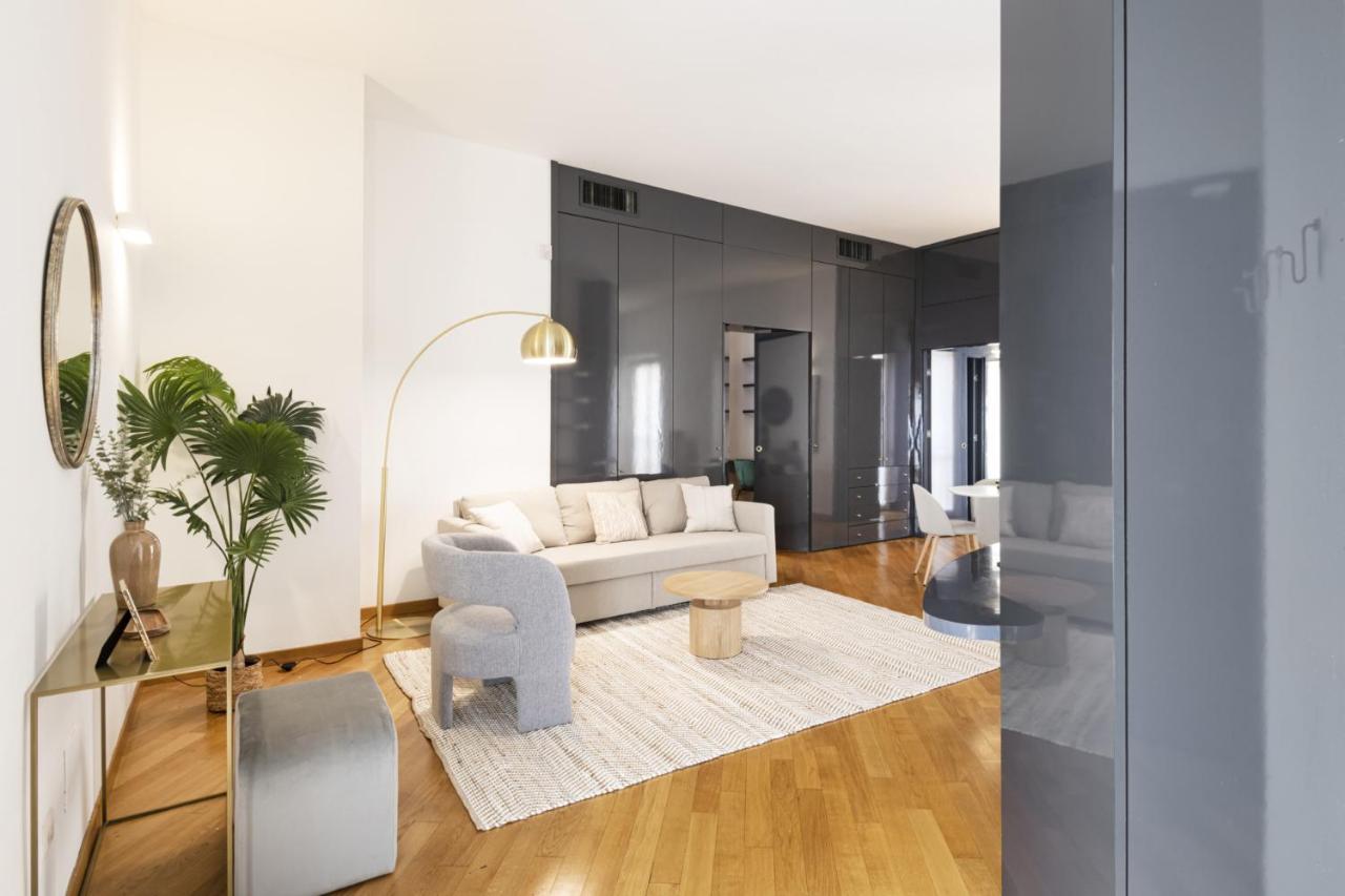 Easylife - Elegante Dimora A Due Passi Dal Duomo Milano