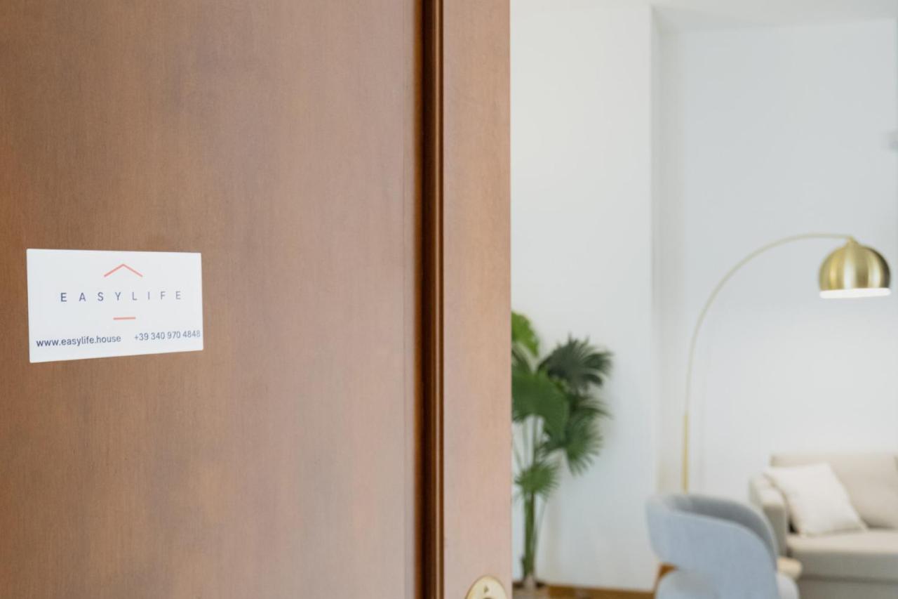 Easylife - Elegante Dimora A Due Passi Dal Duomo * Milano