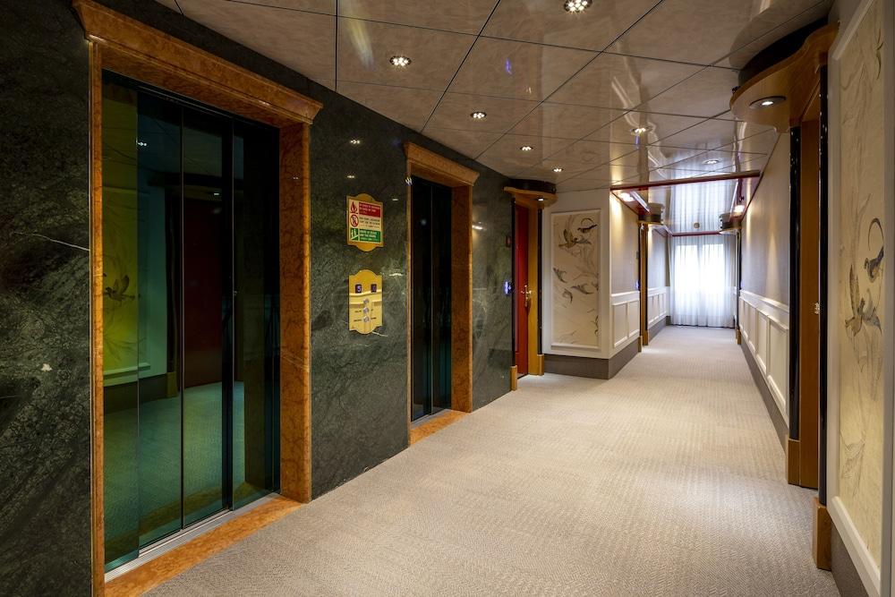 Hotel Antares Rubens 4*