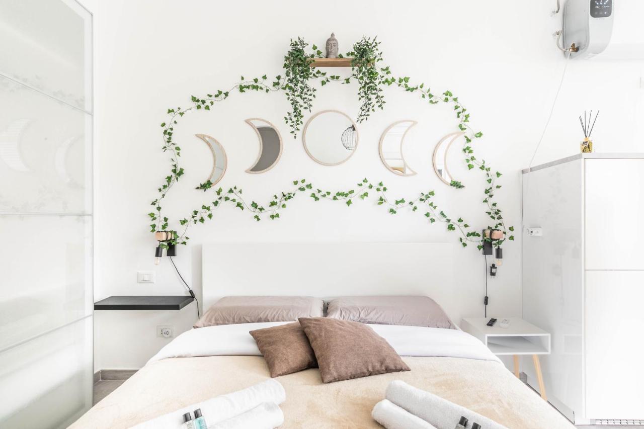 Eden House Sansiro-duomo Netflix & Design Milano