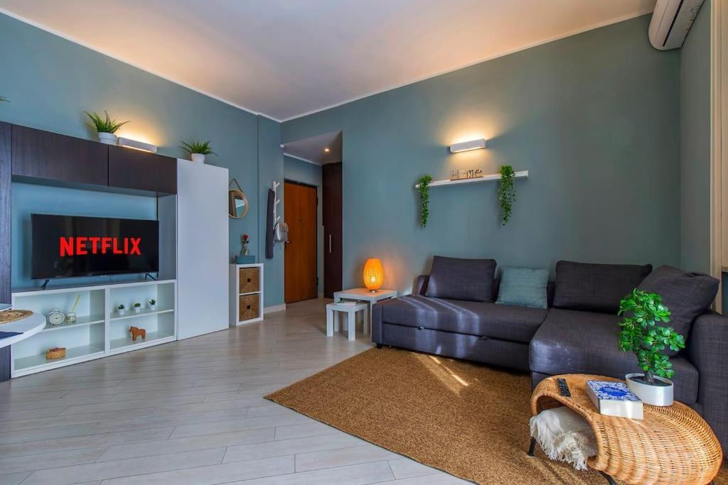 Charmy & Cozy Panoramic Flat 50m From M4 Stop Leilighet