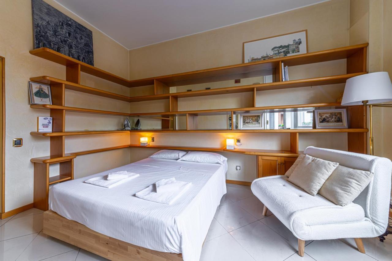 Apartment Brera - San Marco Charme *