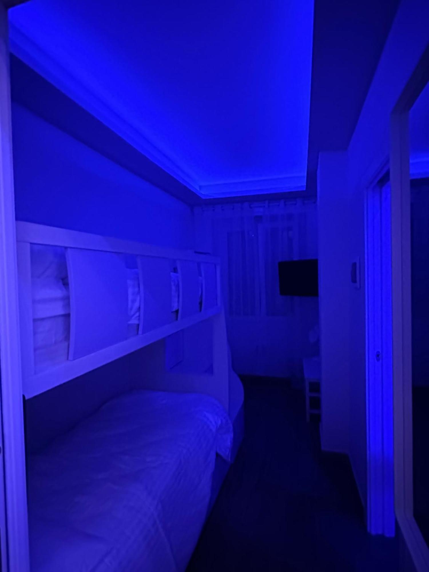 Bunk Bed - 4 *