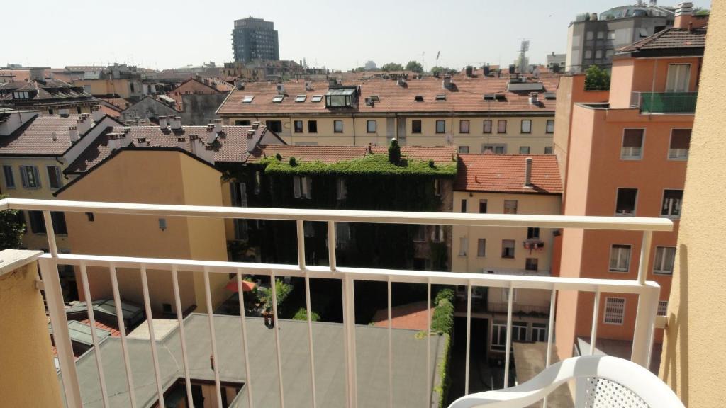 Giusti 6 2* Milan