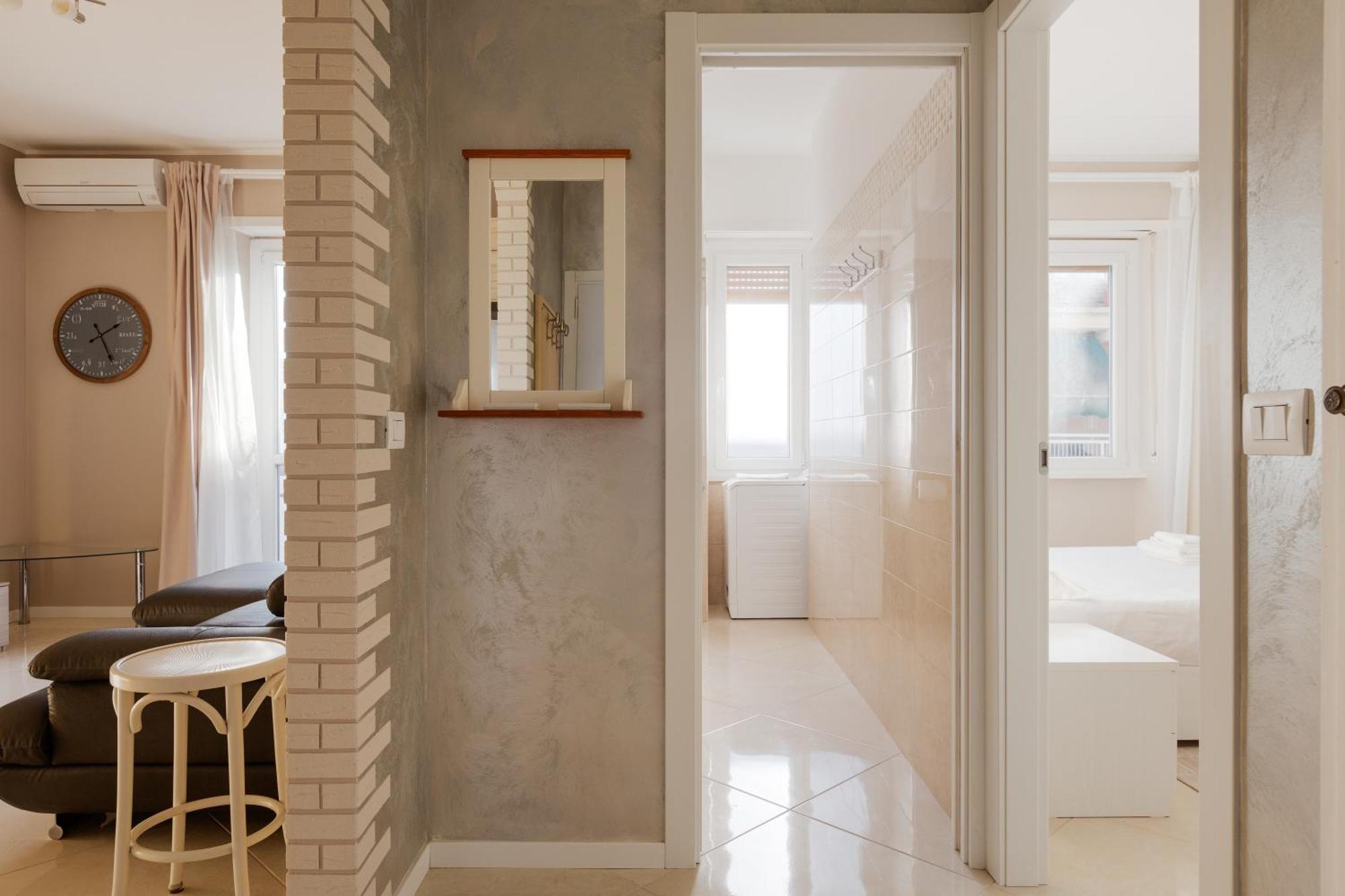 Appartement Niguarda Bright W/ Balcony Milaan