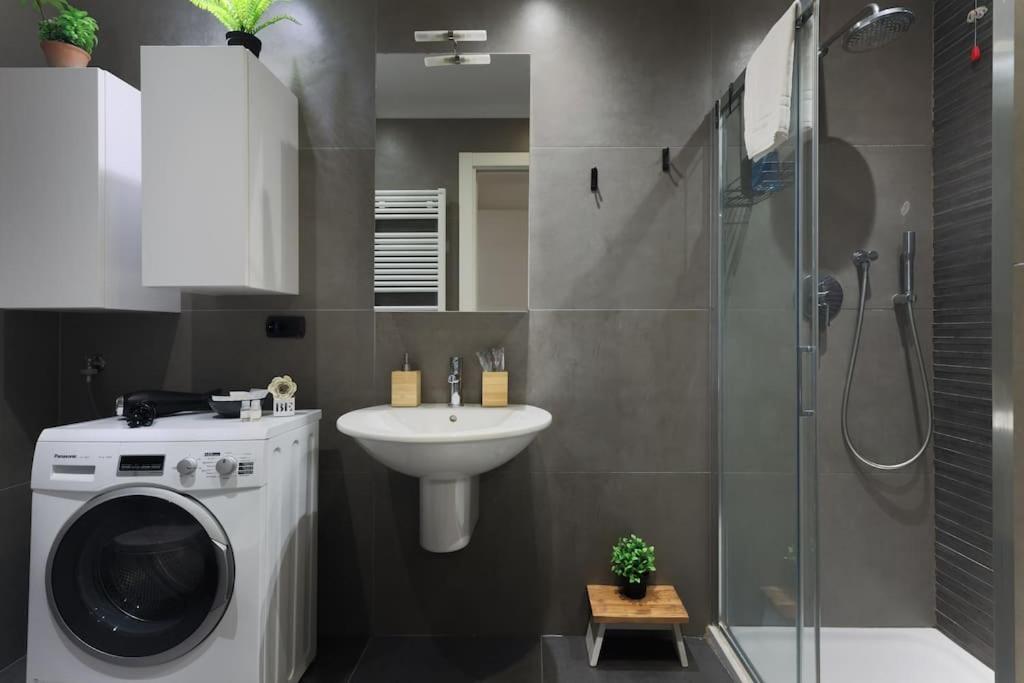 Comfort Centrale With Fast Wifi And Free Netflix Appartement Milaan