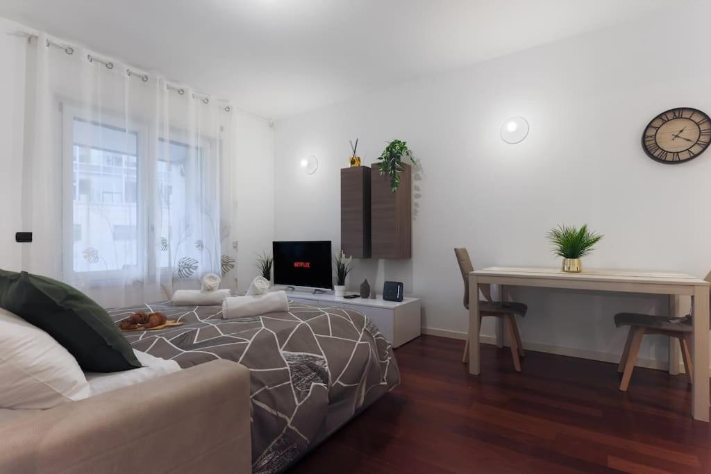 Comfort Centrale With Fast Wifi And Free Netflix Appartement Milaan