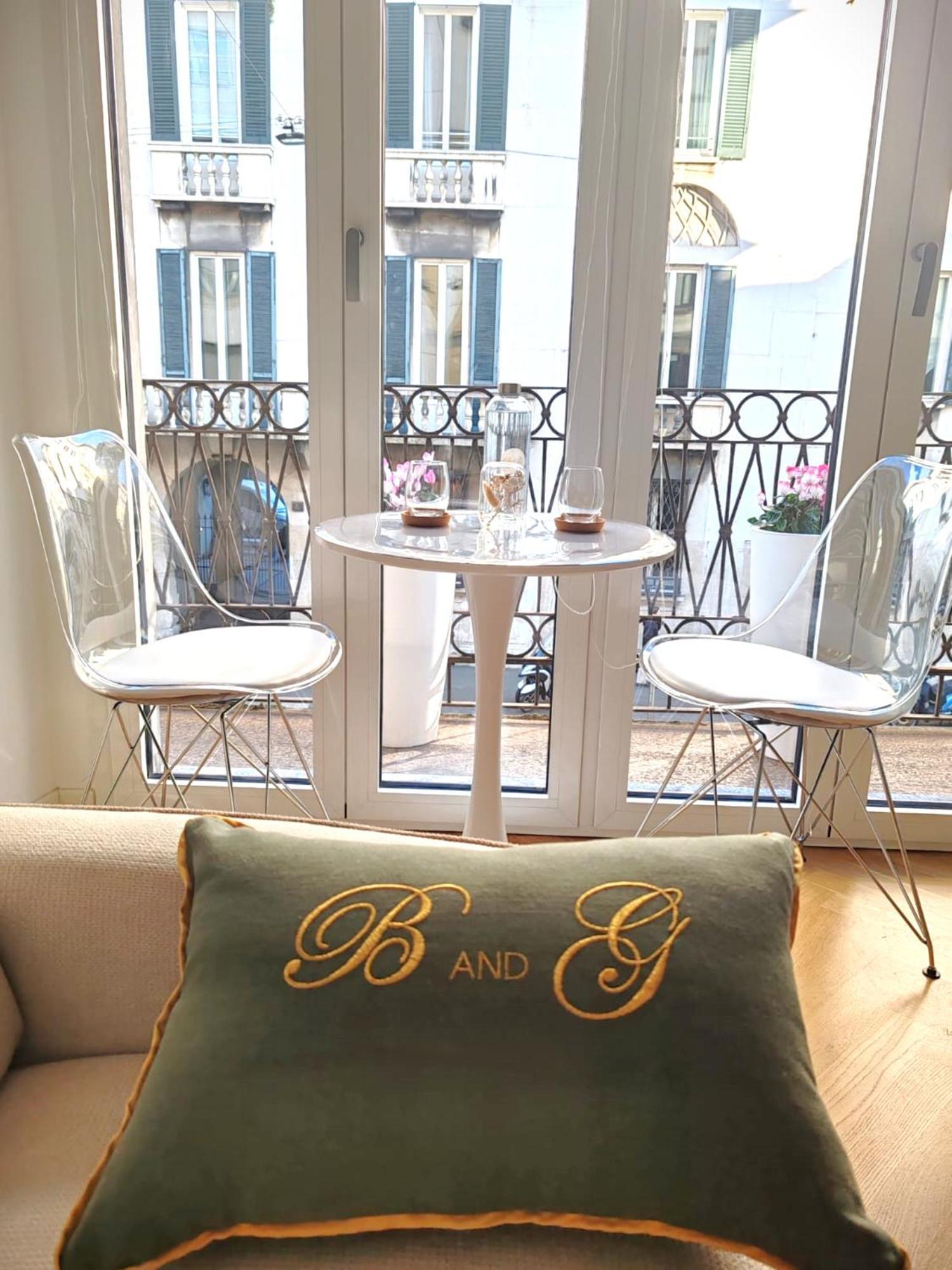 B And G San Babila- Luxury In The Heart Of - Design District Guest house Milan