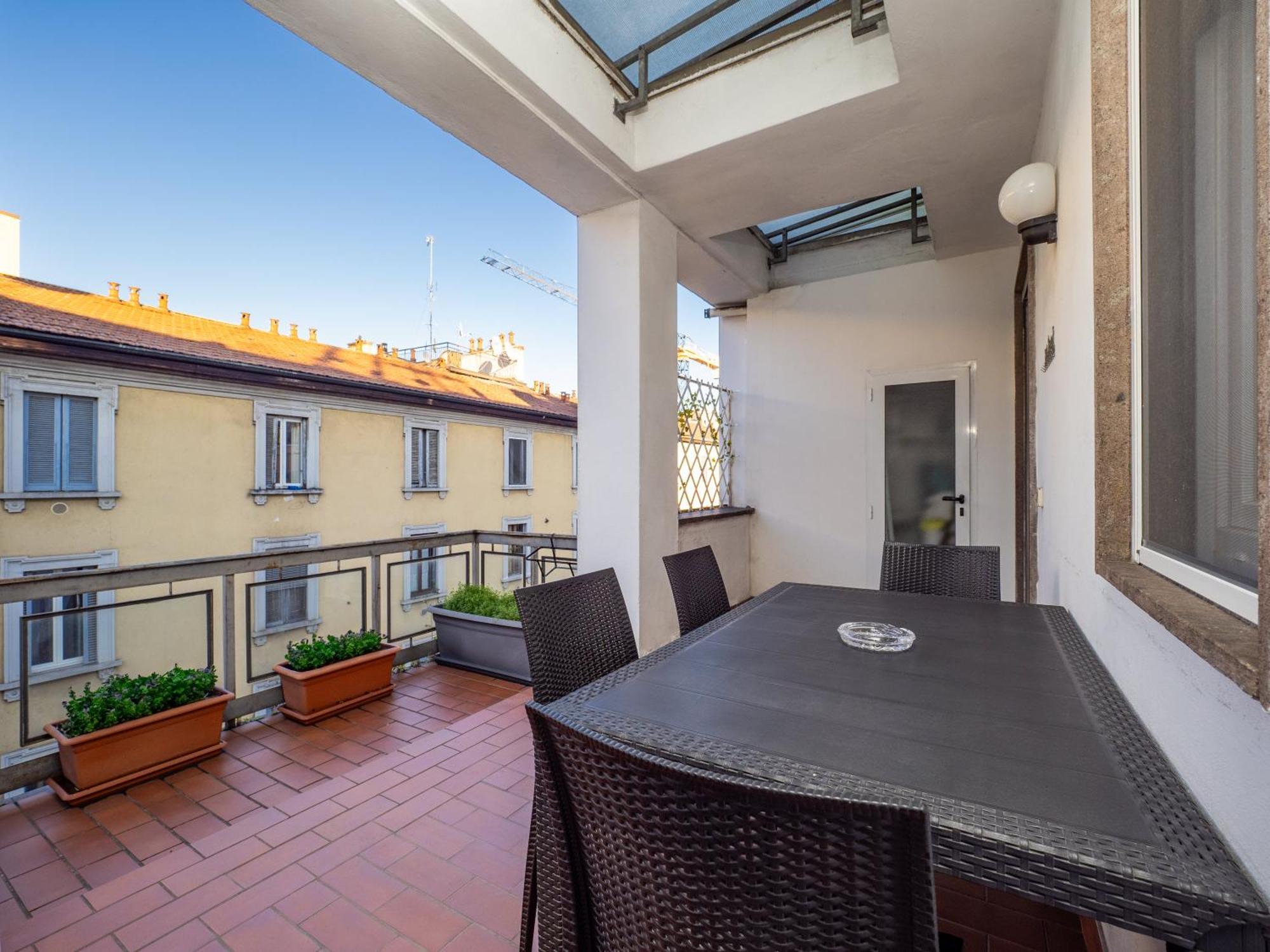 Flat In Center With Terrace, Near Garibaldi Fs Appartement