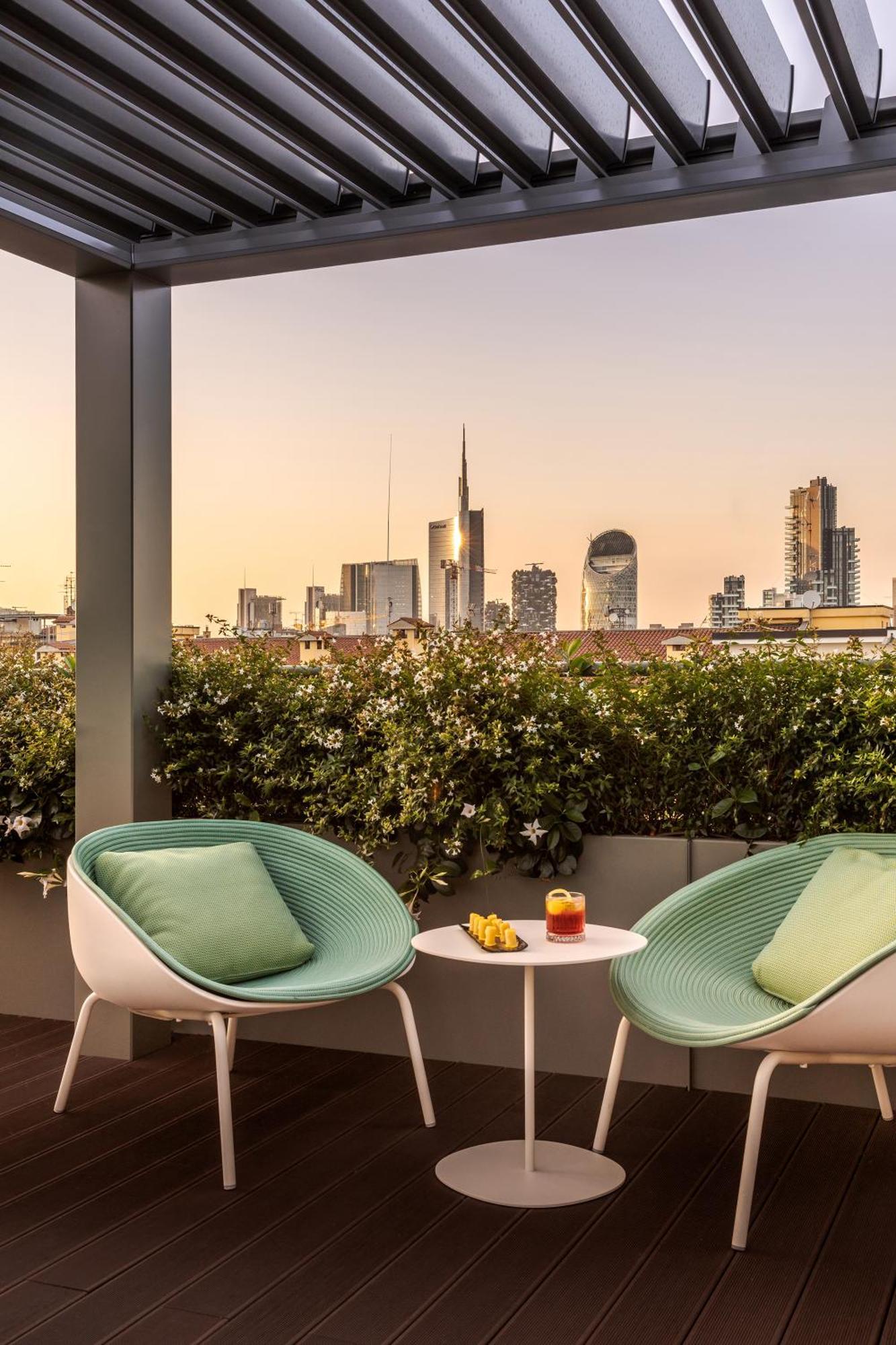 Casa Baglioni - The Leading Of The World