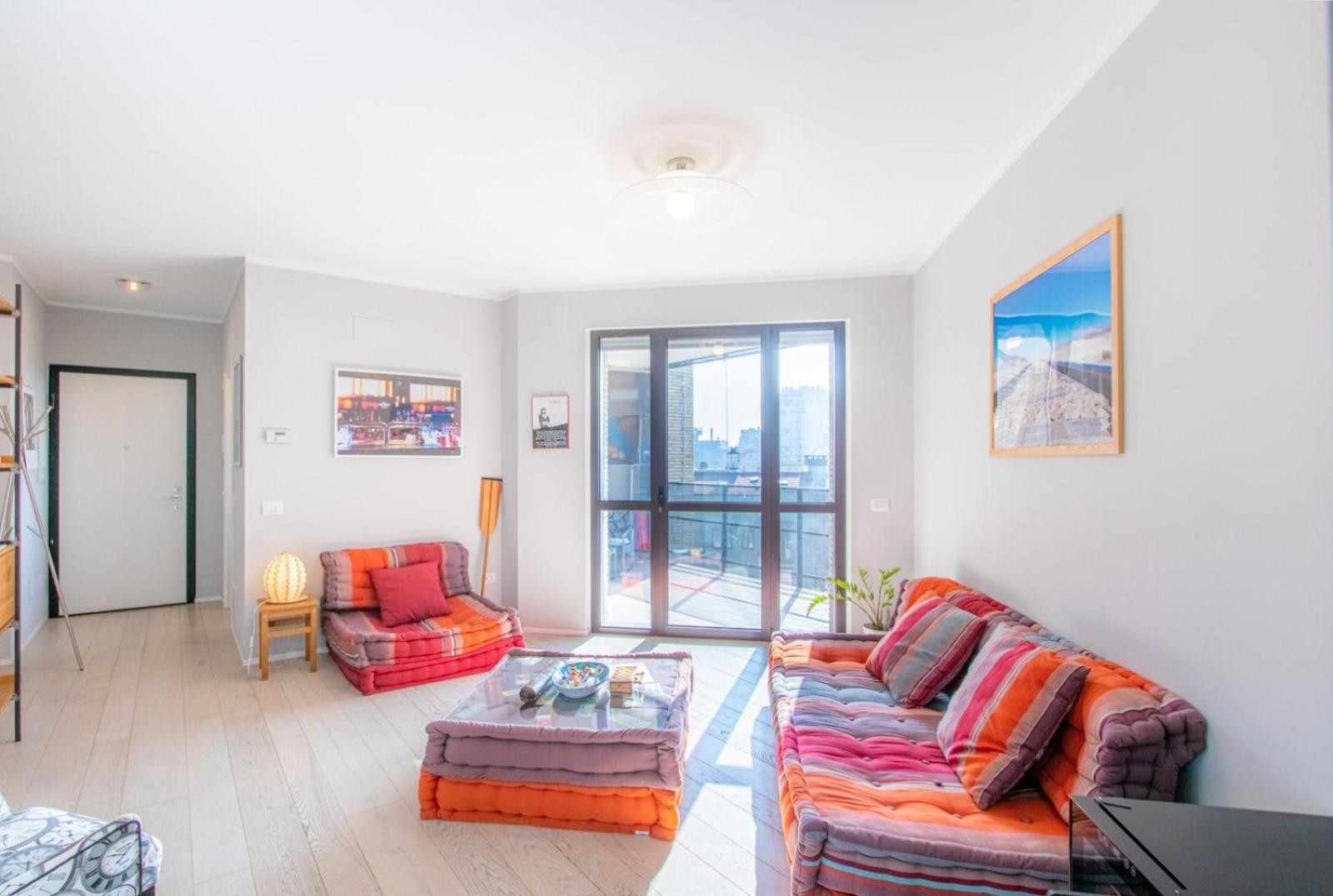 Wolvesdensuite Con Terrazzi E Garage Gratuito Leilighet *