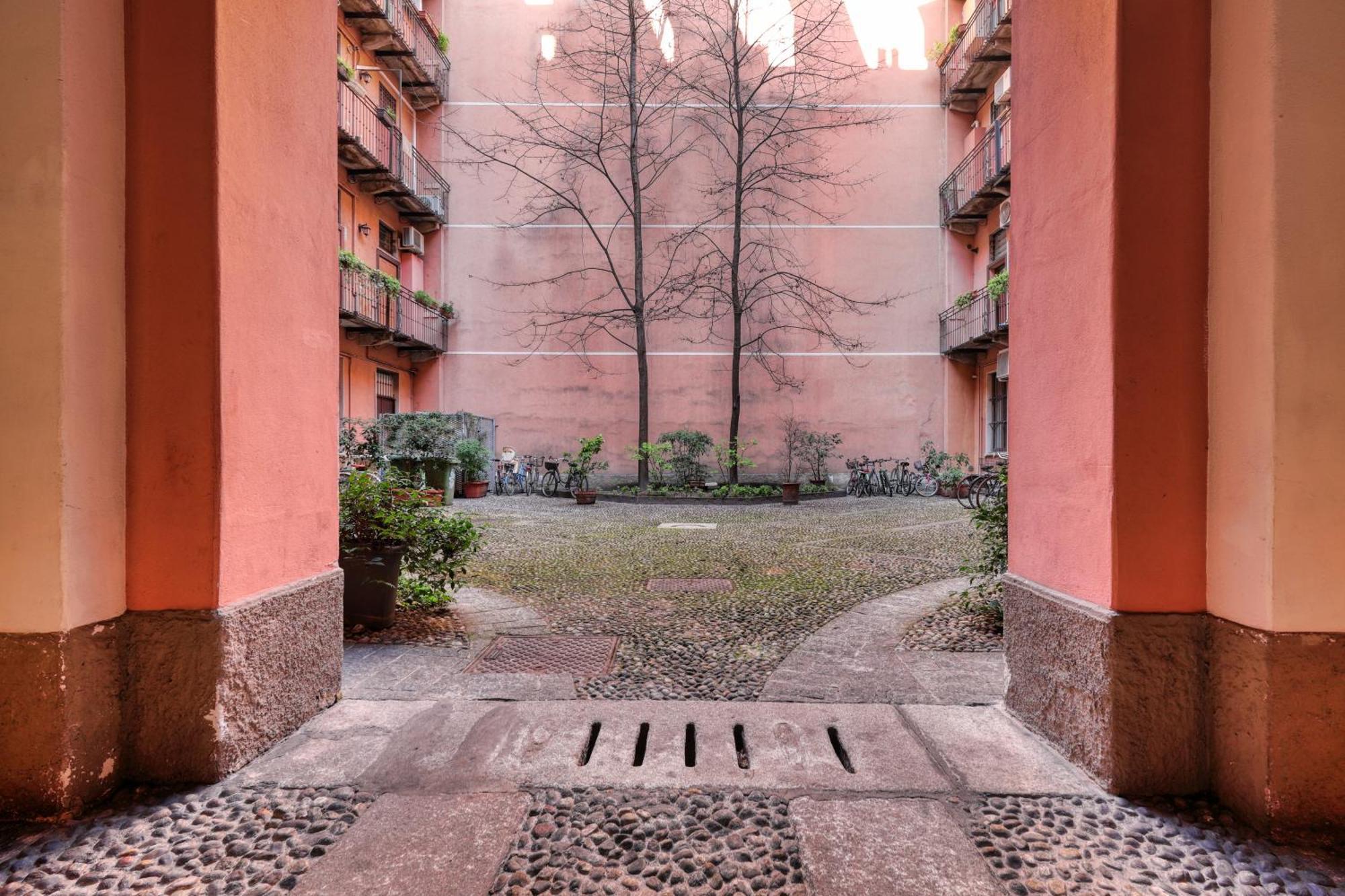 Just Urban - Superb - Moscova Brera Milano