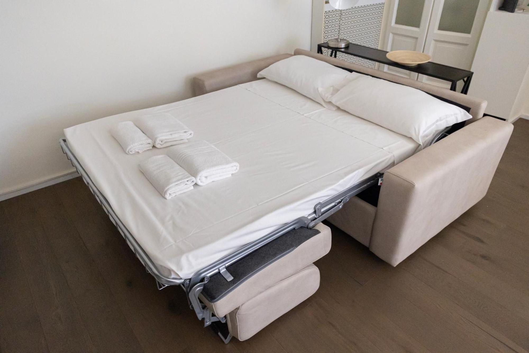 Elegante Bilocale In Zona Risorgimento Mailand