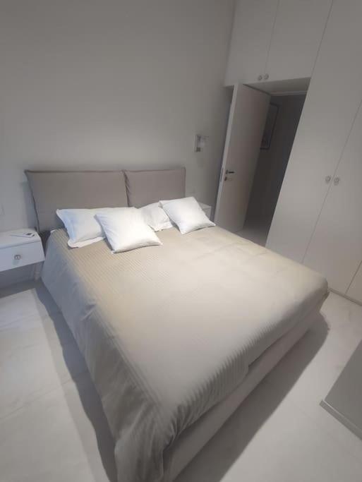 Aporti Leilighet Milano