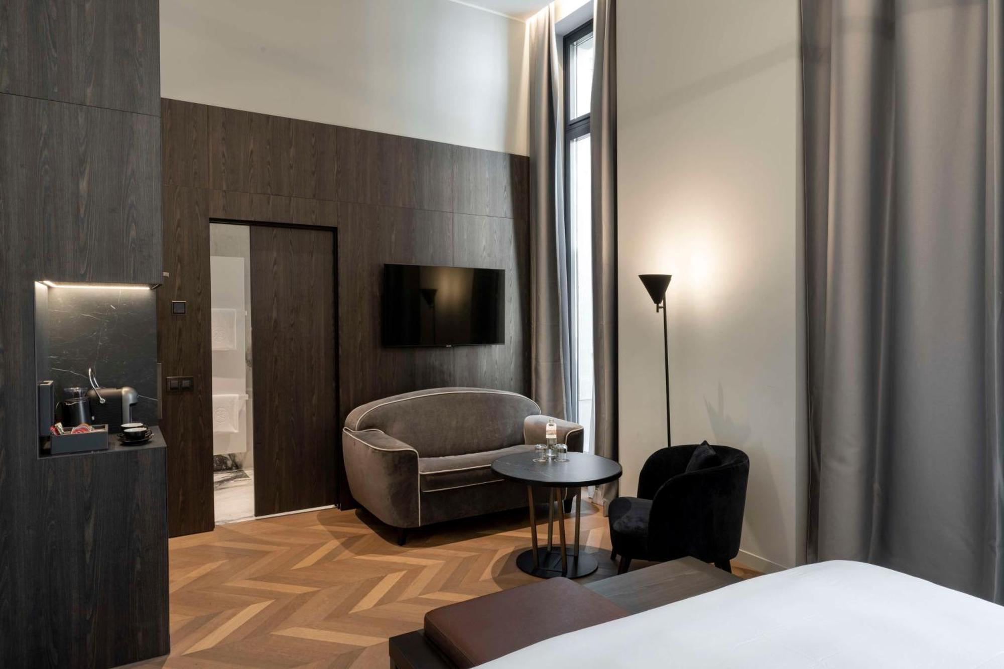 Radisson Collection Hotel, Palazzo Touring Club Milano