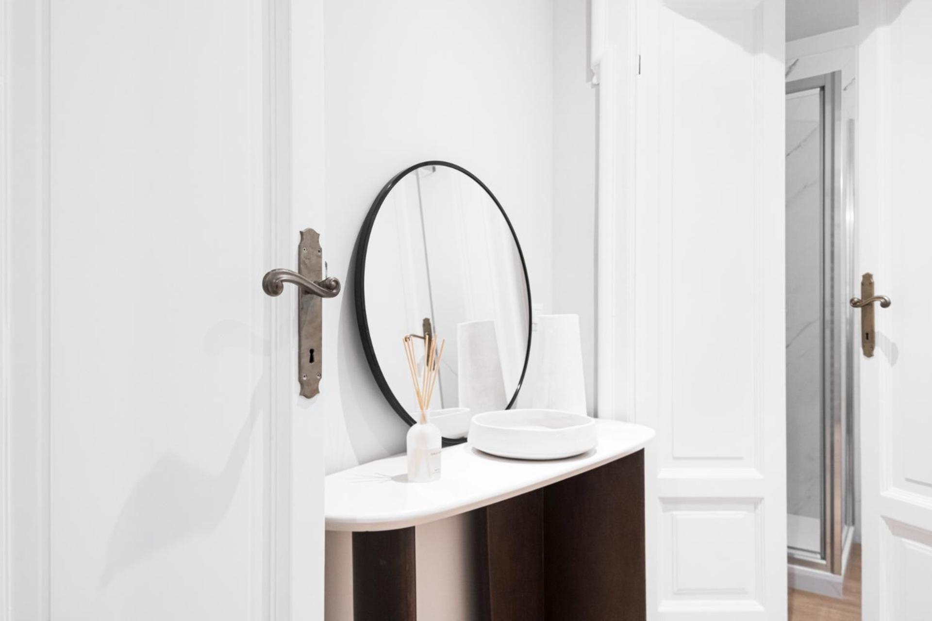 Easylife - Dimora Con Balcone In Porta Vittoria Appartamento *