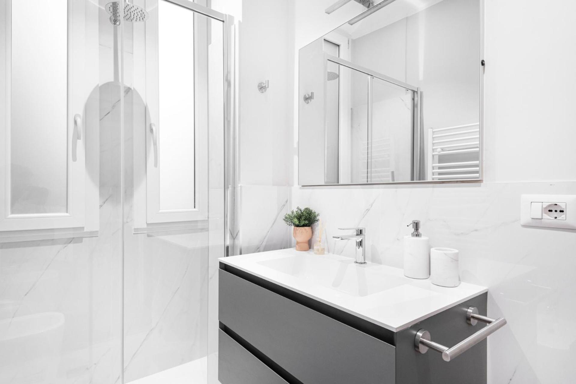 Appartamento Easylife - Dimora Con Balcone In Porta Vittoria *