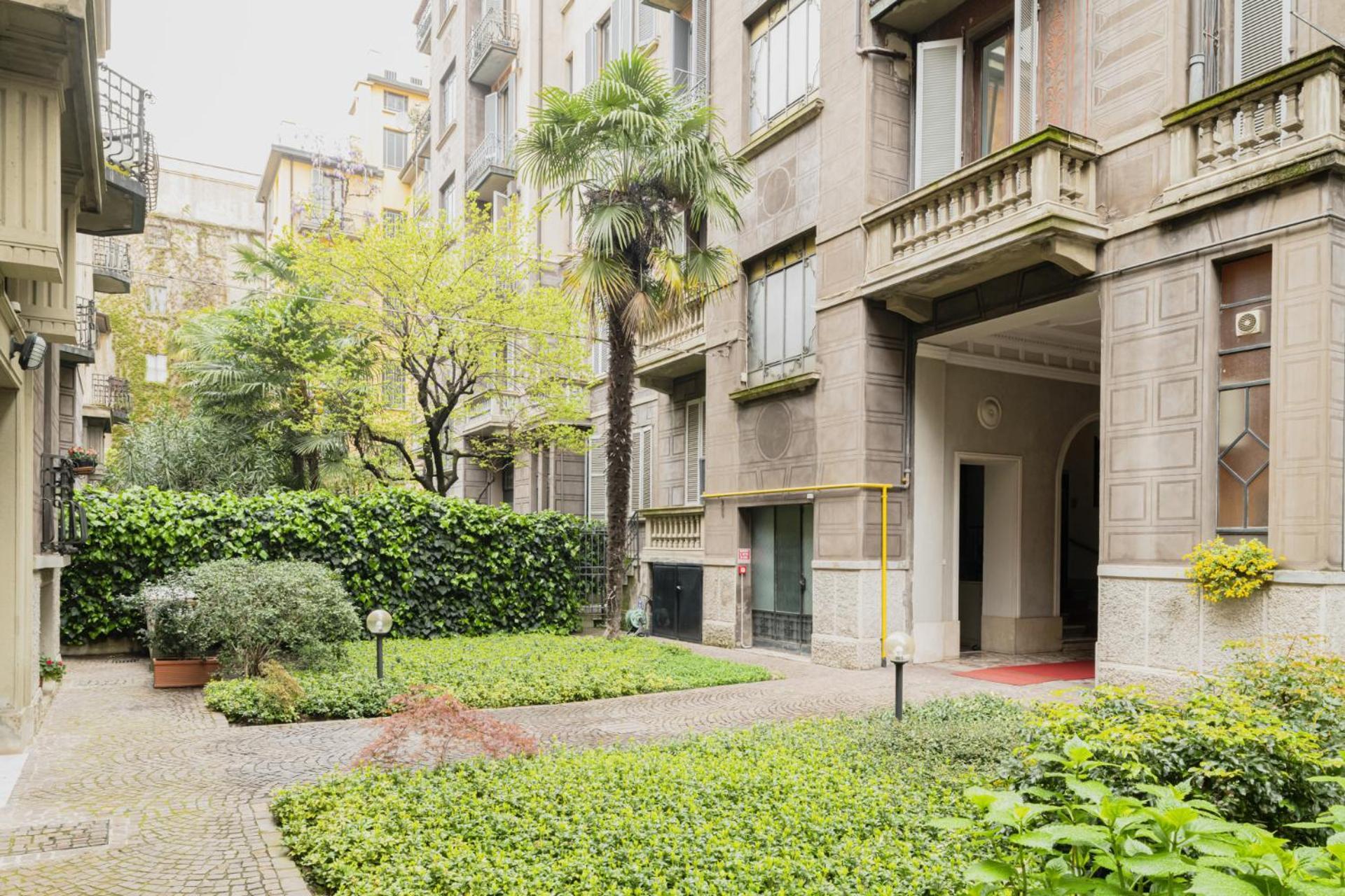 Easylife - Dimora Con Balcone In Porta Vittoria Appartamento *