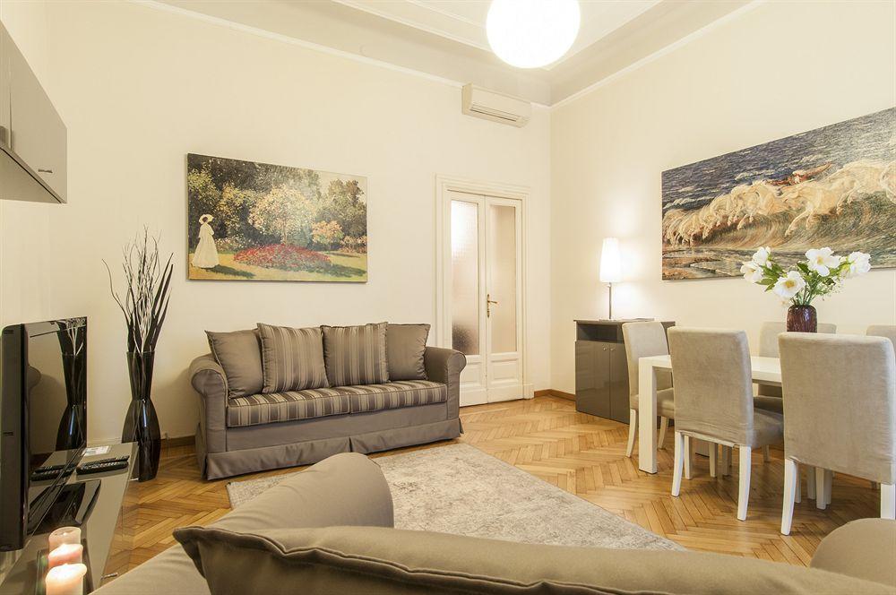 Royal Magenta & Luxury Apartment