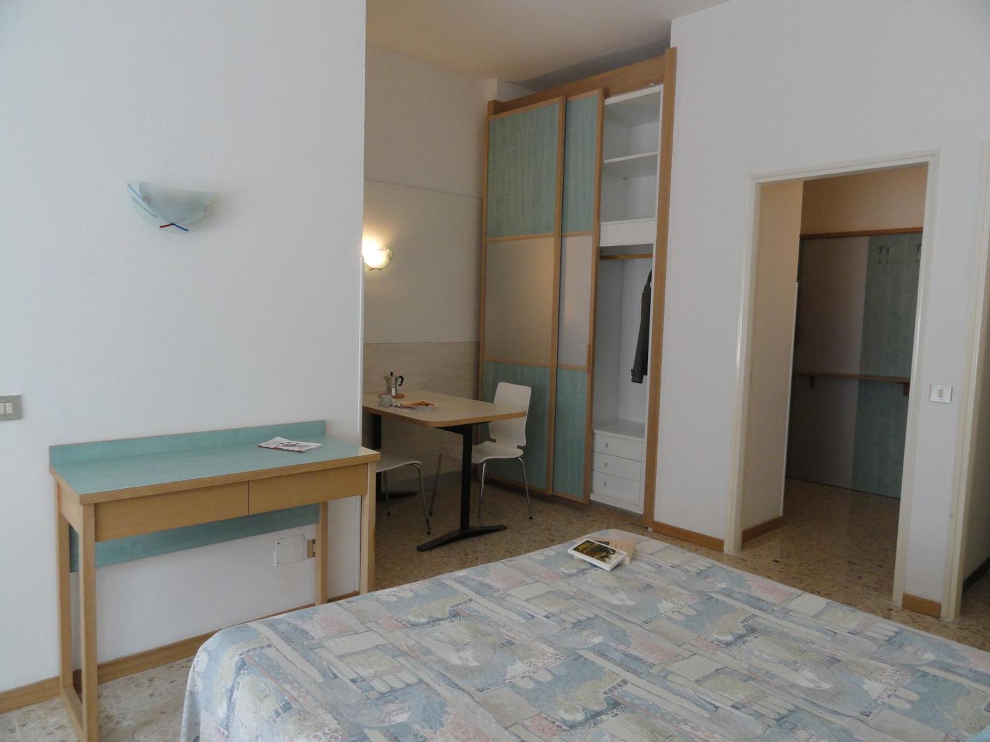 Aparthotel Giusti 6 2*