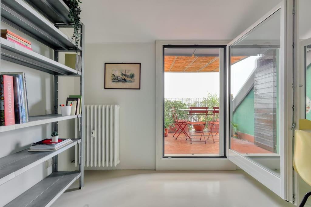 Navigli's Rooftop Apartment Mailand