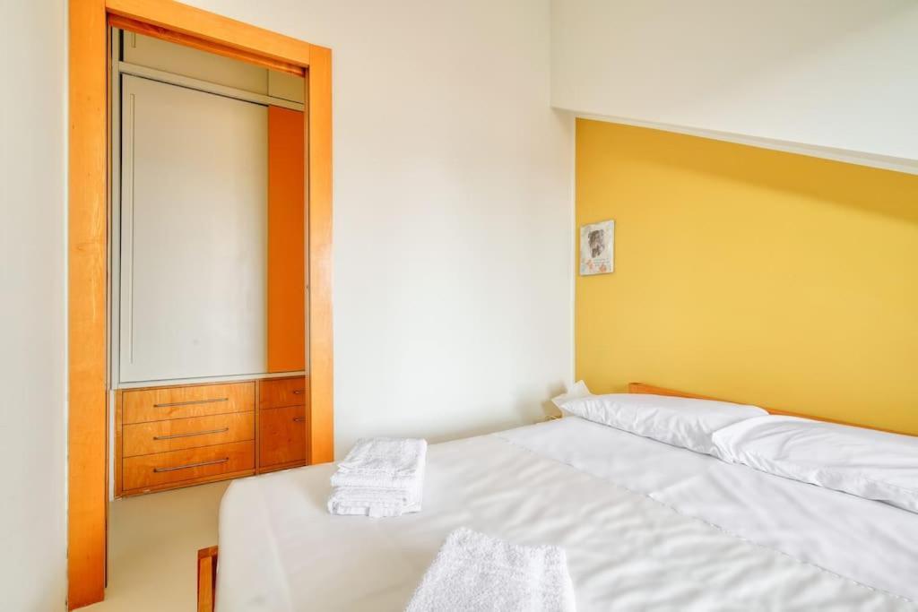 Navigli's Rooftop Apartment