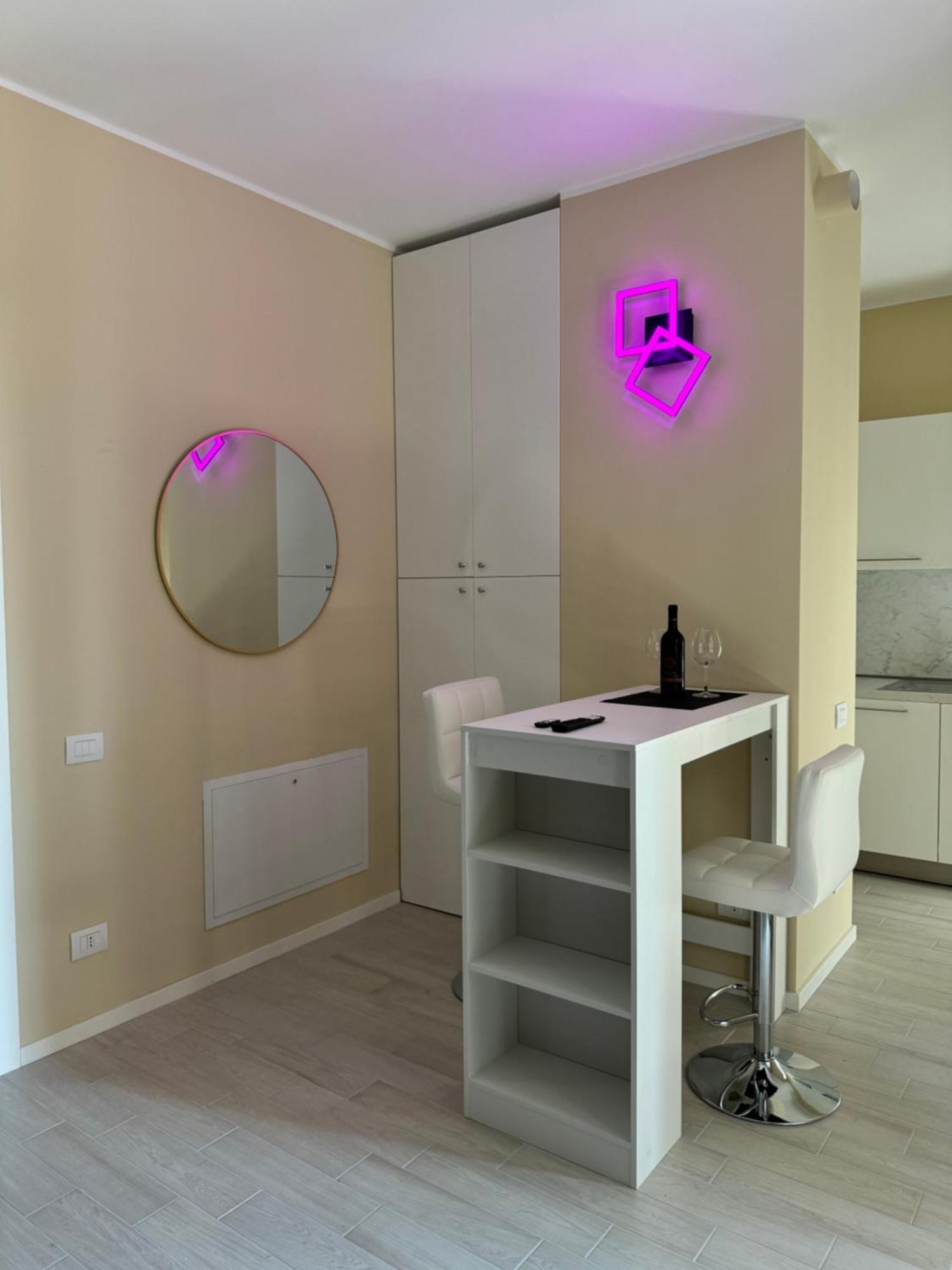 6 Apartment *