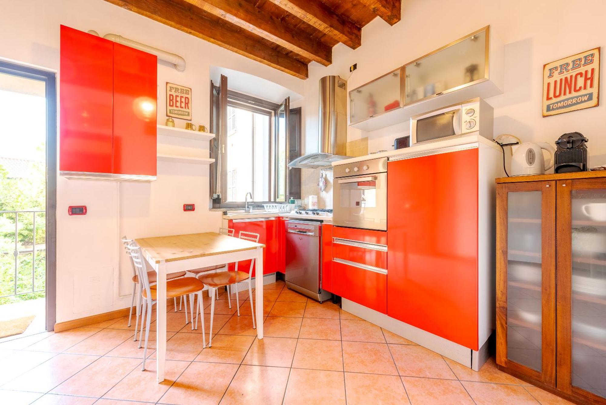 Guest Planet - Rosso - Navigli Area Leilighet *
